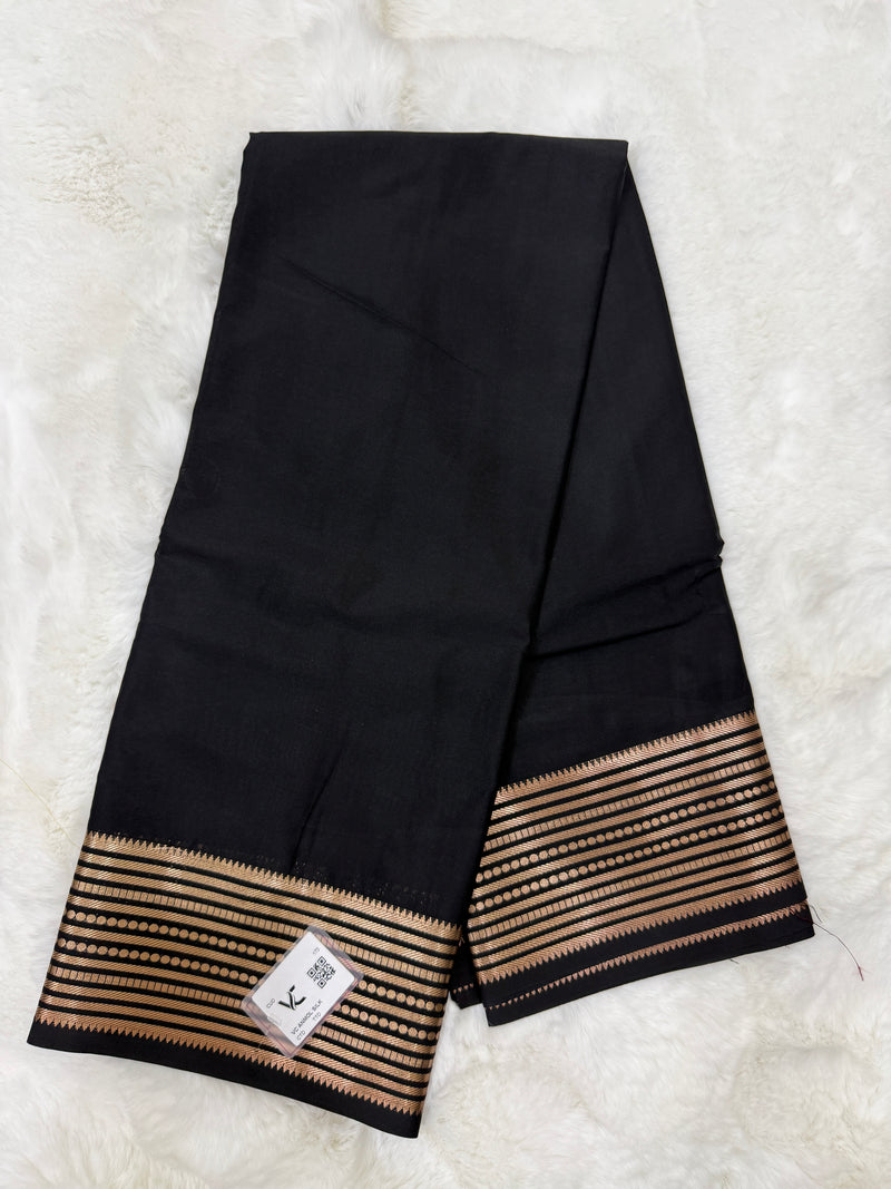 Semi Mysore Crape (Dotted Lines Border, Self)